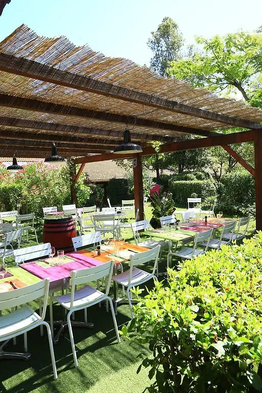 Hotel Kyriad Aix-En-Provence Mas Des Oliviers